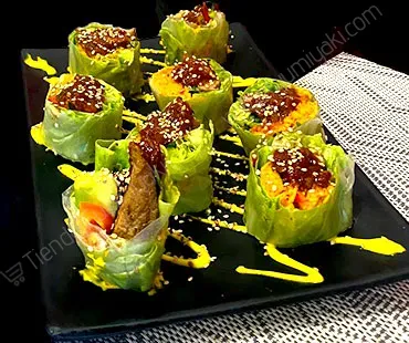 Rice paper rolls de cerdo