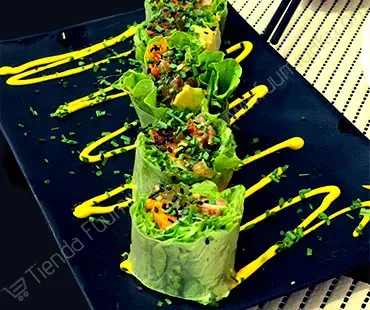 Rice paper rolls de pollo
